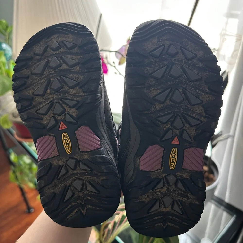 Kids Keen Targhee Mid Hiking Shoe